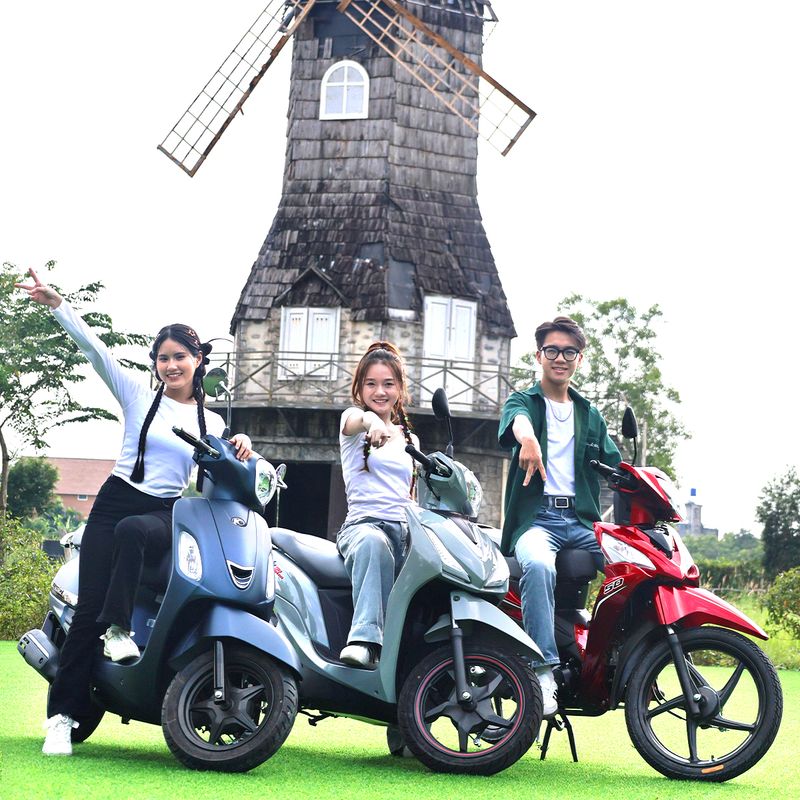 Khám phá thị trường xe 50cc: nhiều mẫu mã, giá thành cạnh tranh hấp dẫn Khám phá thị trường xe 50cc: nhiều mẫu mã, giá thành cạnh tranh hấp dẫn