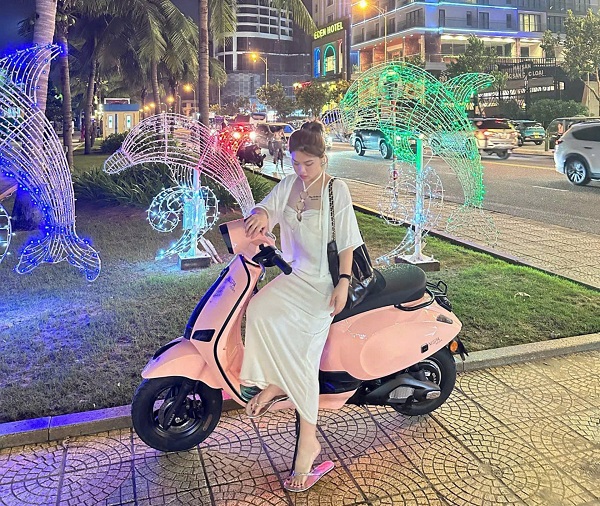 Đề xuất cấp giấy phép lái xe cho xe điện và xe dưới 50cc: Bước ngoặt quản lý hay thách thức mới? Đề xuất cấp giấy phép lái xe cho xe điện và xe dưới 50cc: Bước ngoặt quản lý hay thách thức mới?