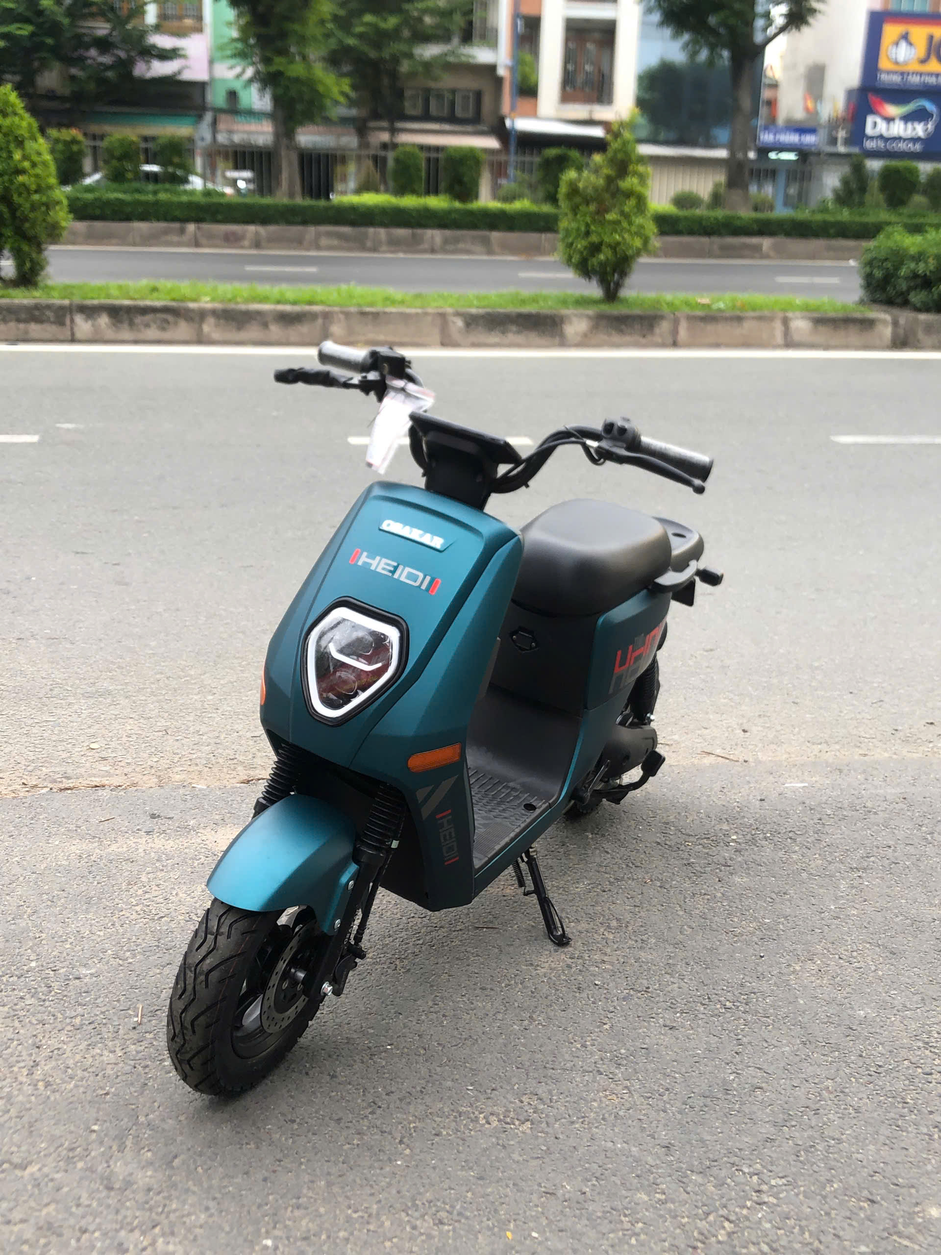 V&igrave; sao xe m&aacute;y kh&ocirc;ng n&ecirc;n vặn ga hết cỡ, c&ograve;n xe điện th&igrave; ngược lại?