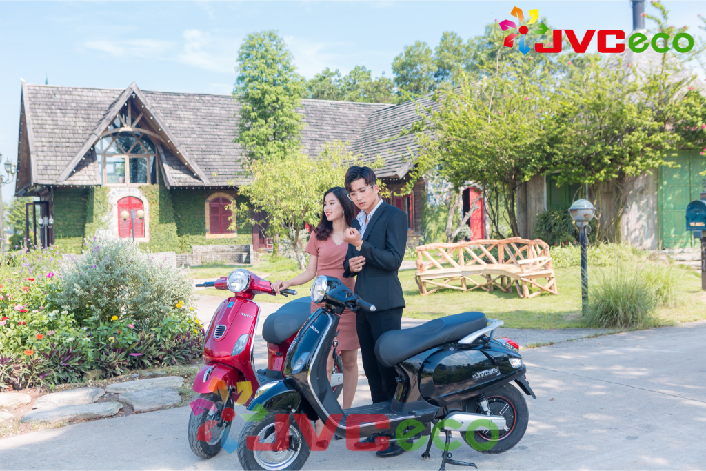JVC vesper 2018 đèn tròn xe-dien-jvc-vespas-2018