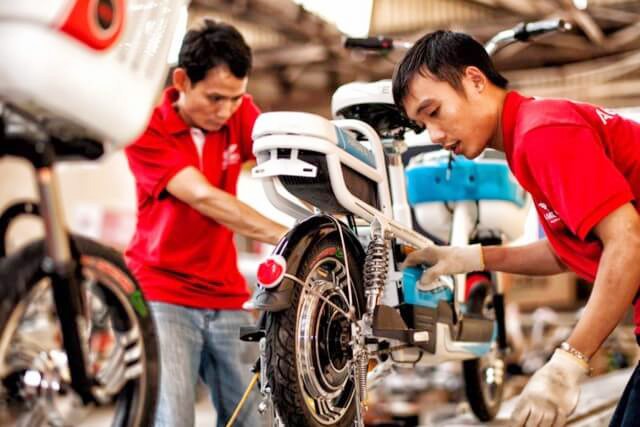 XE ĐẠP ĐIỆN VÀ XE MÁY ĐIỆN: CÁCH TIẾT KIỆM CHI PHÍ BẢO DƯỠNG VÀ SỬA CHỮA